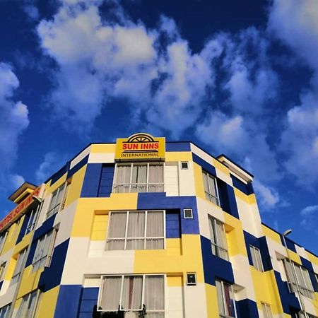 Sun Inns Hotel Meru Raya Chemor エクステリア 写真