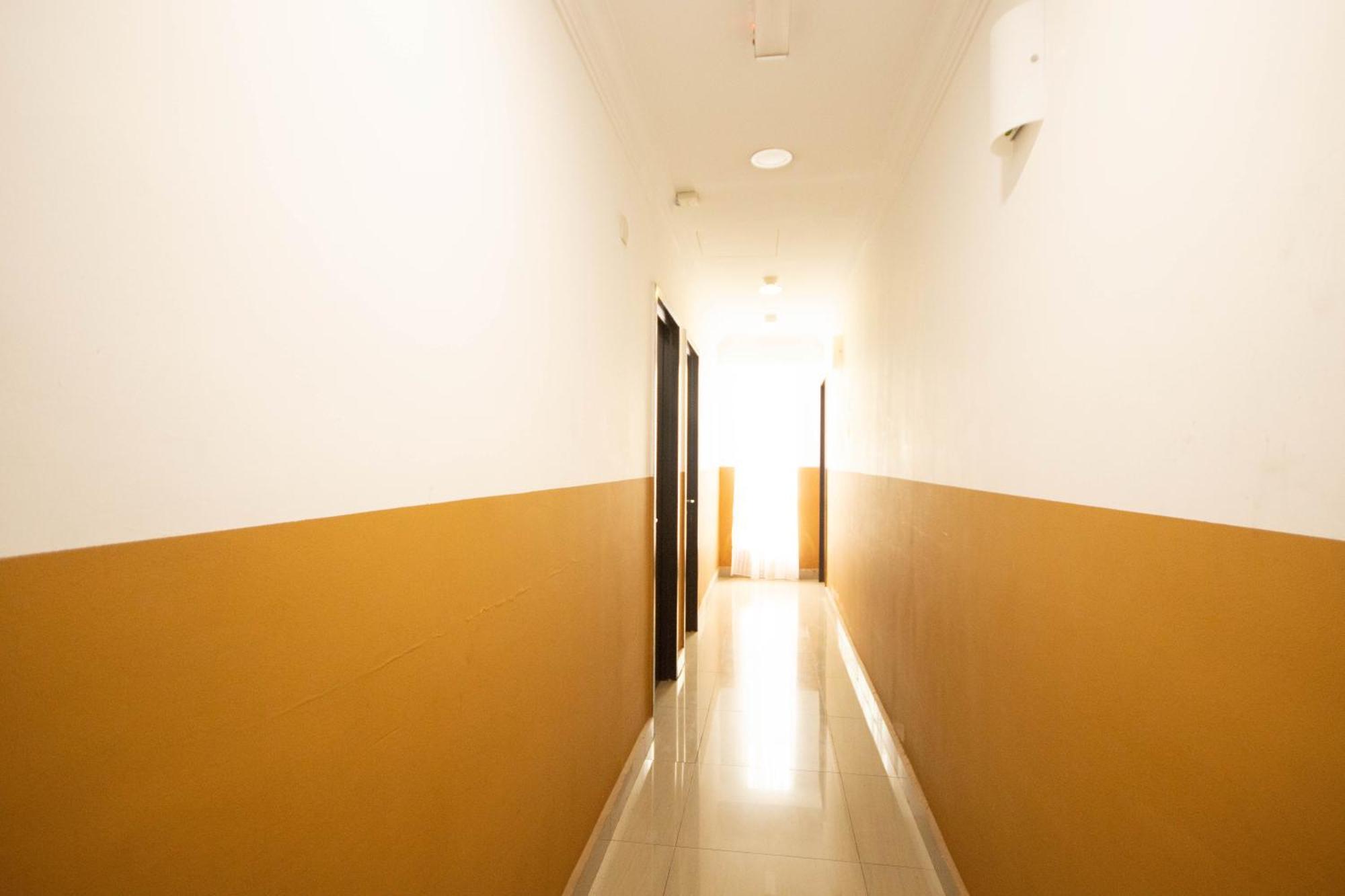 Sun Inns Hotel Meru Raya Chemor エクステリア 写真